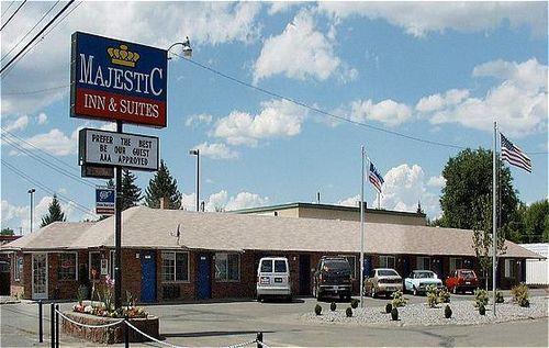 Majestic Inn & Suites Кламат Фолс Екстериор снимка